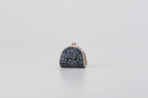 2025 New arrival
白詰草: 72H小銭入